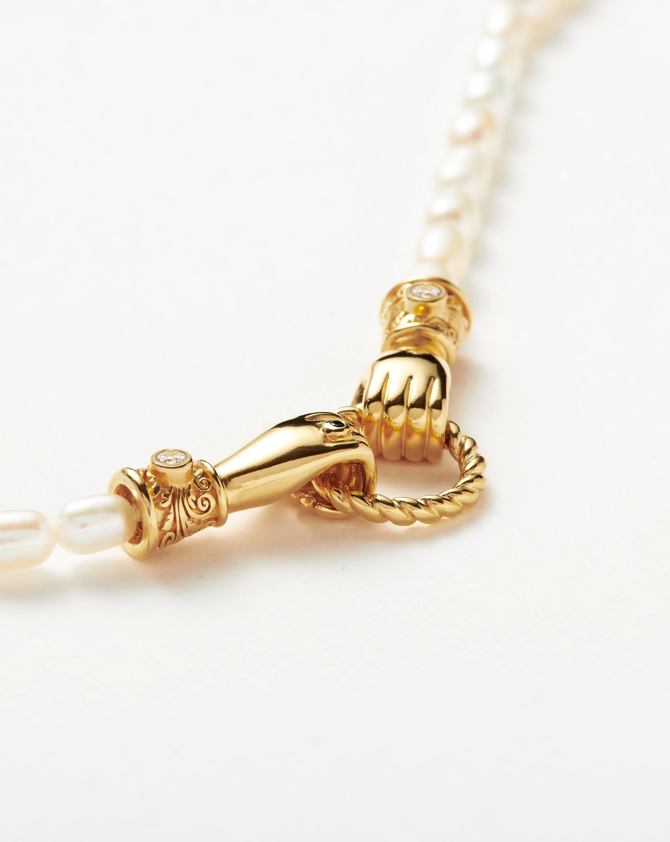 Harris Reed In Good Hands Pearl Bracelet | 18k Gold Plated/Pearl & Black Onyx - Image 4
