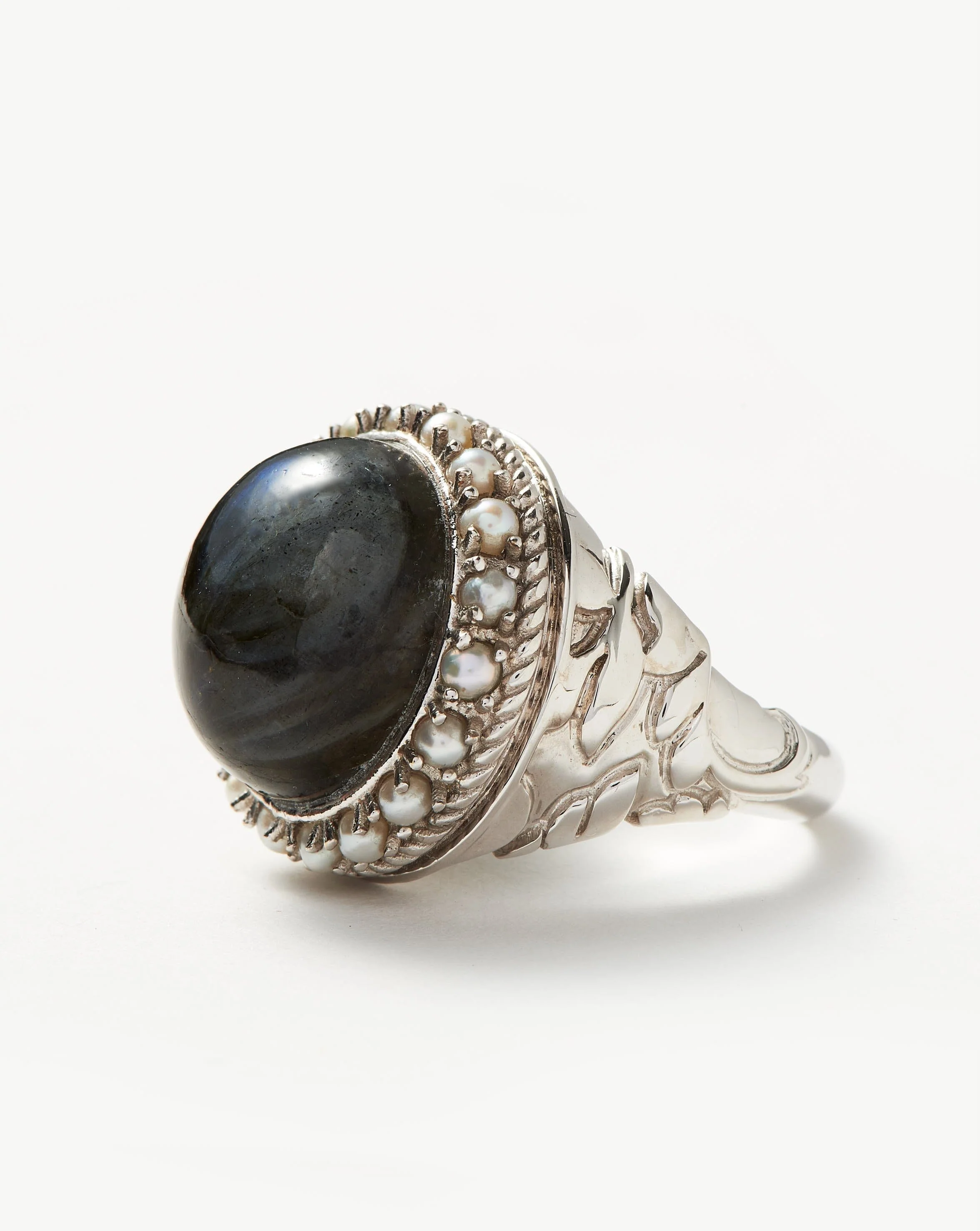 Harris Reed Labradorite Cocktail Ring | Silver Plated/Pearl & Labradorite - Image 4
