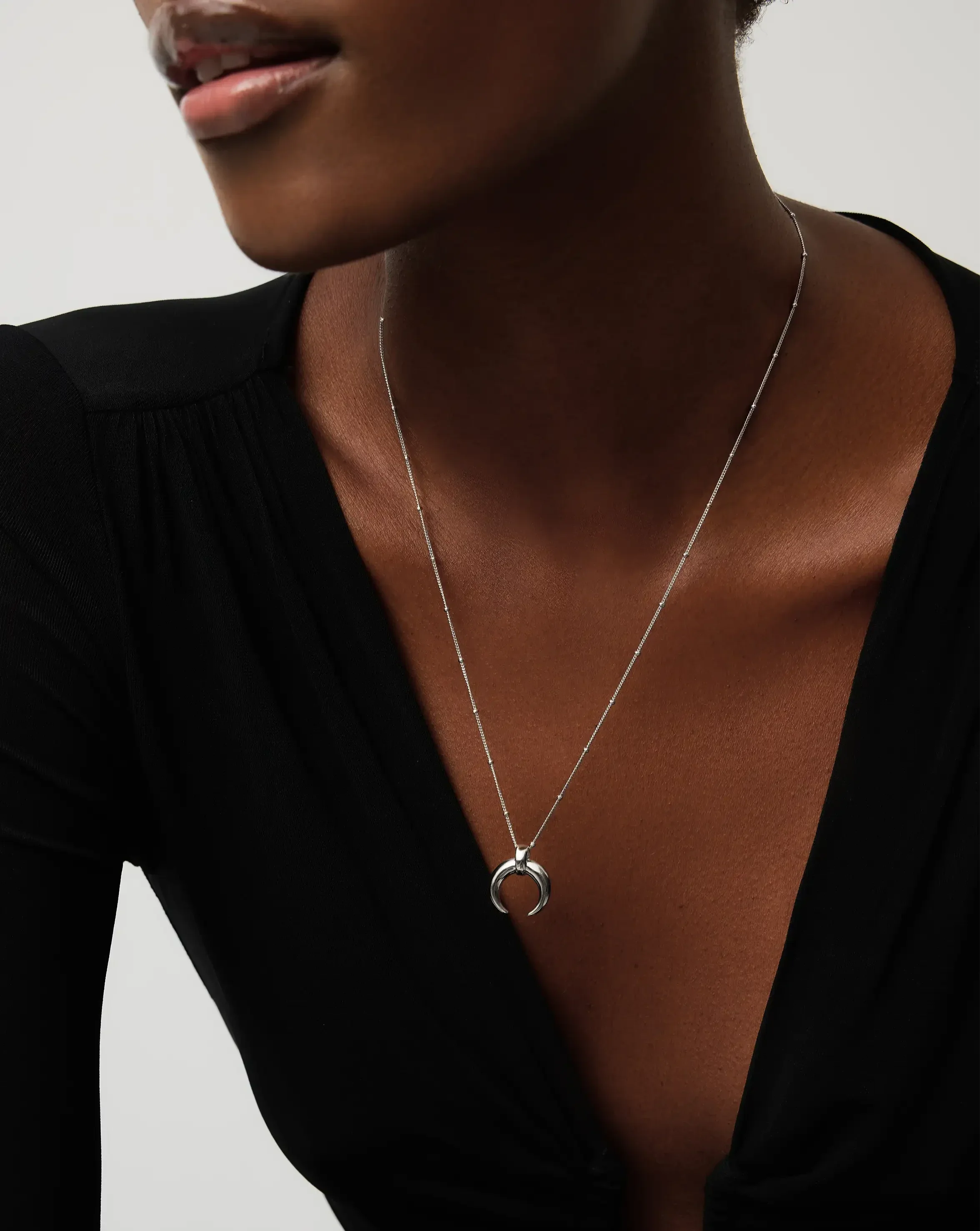 Lucy Williams Large Horn Necklace - Image 3